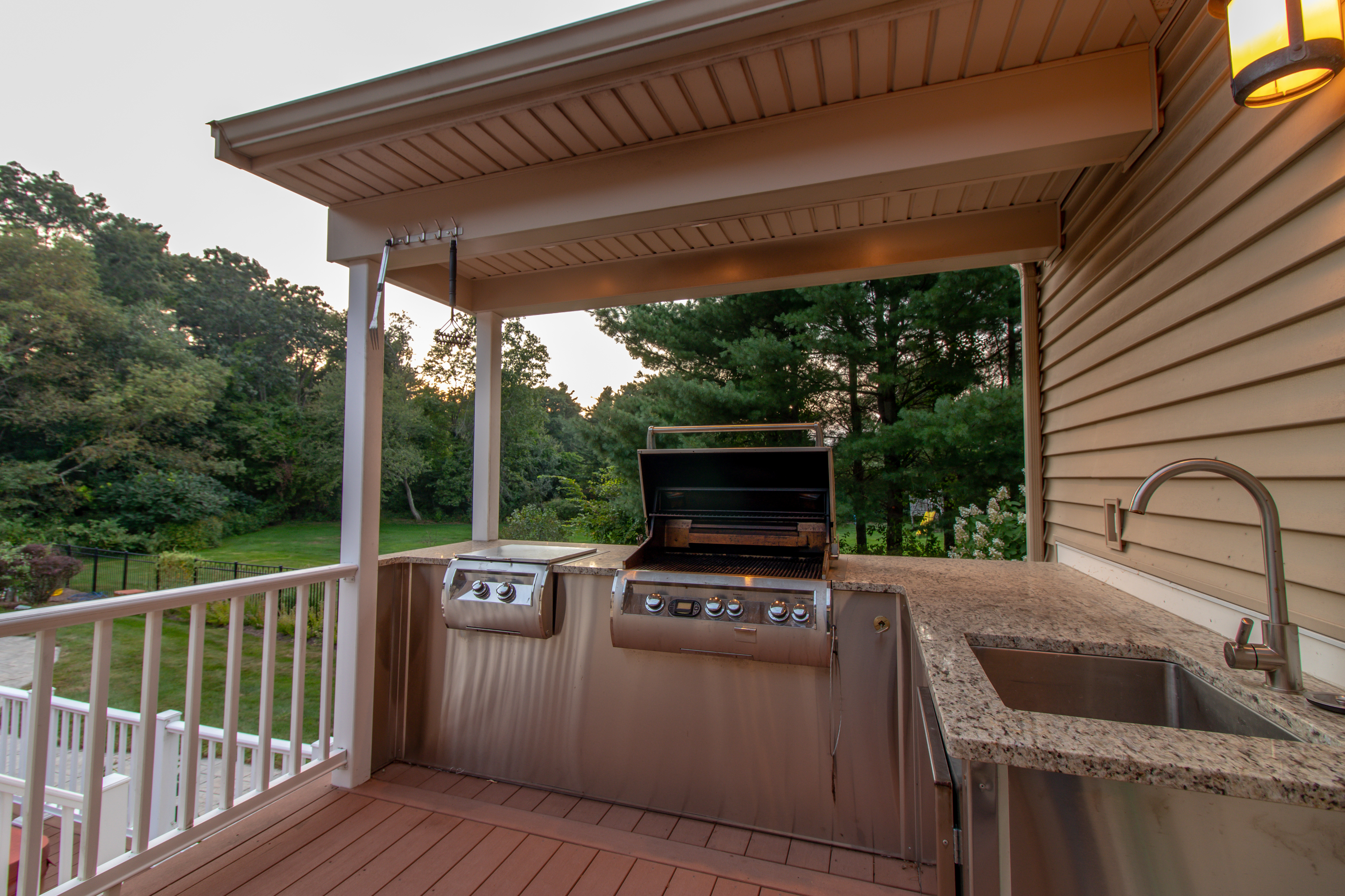 Outdoor Kitchens